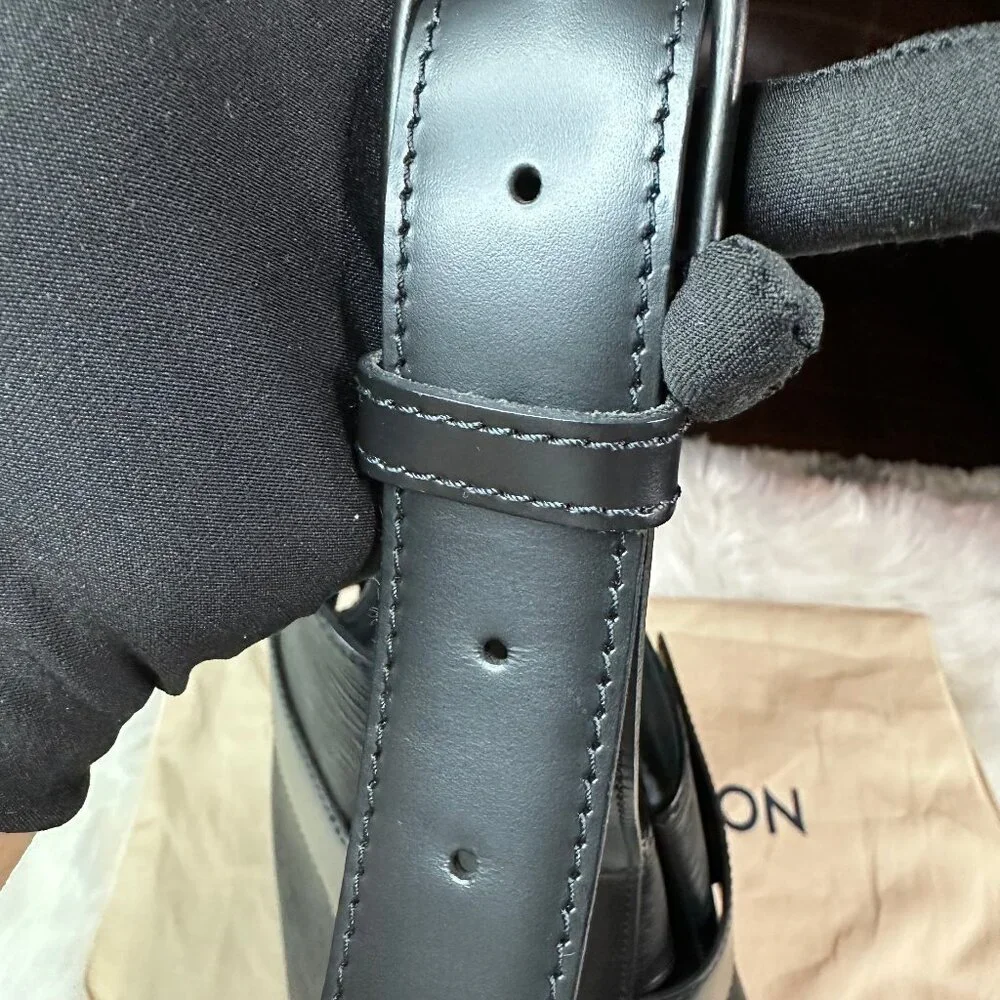 ❌SOLD❌ Authentic Louis Vuitton Epi Noir Sac D'epaule PM Shoulder Bag - Picture 9 of 15
